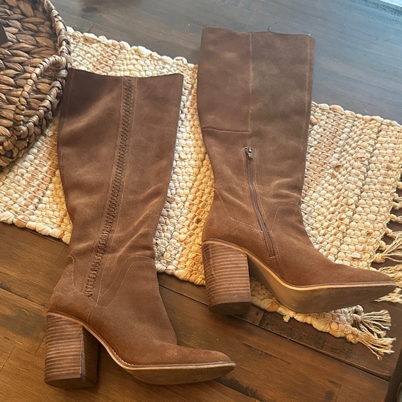 Women's Steve Madden Roxana Suede Closed-Toe Knee High Chestnut Boots size 7.5 - Picture 1 of 6